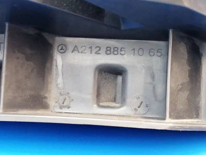 Mercedes-Benz E W212 (2009 - 2016) A2128851065 Кронштейн заднего бампера — фото 8