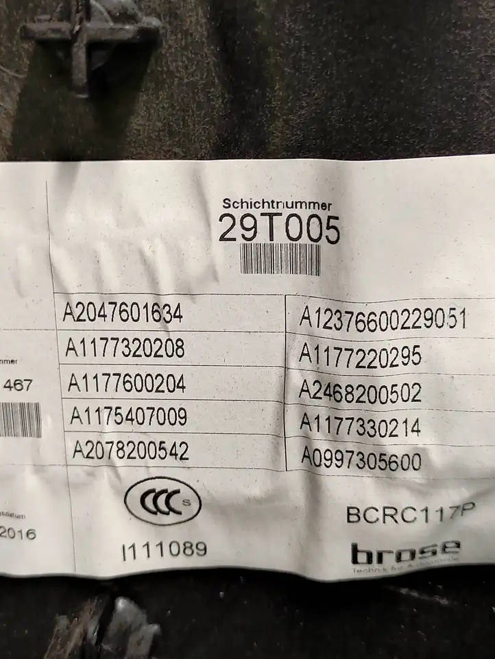 Mercedes-Benz CLA C117,X117,W117 (2013 - 2019) A1177220295 Стеклоподъемник задней двери без мотора — фото 2