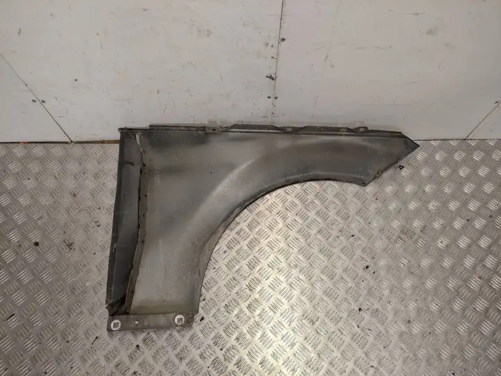 Mercedes-Benz C W204 (2007 - 2014)   Крыло