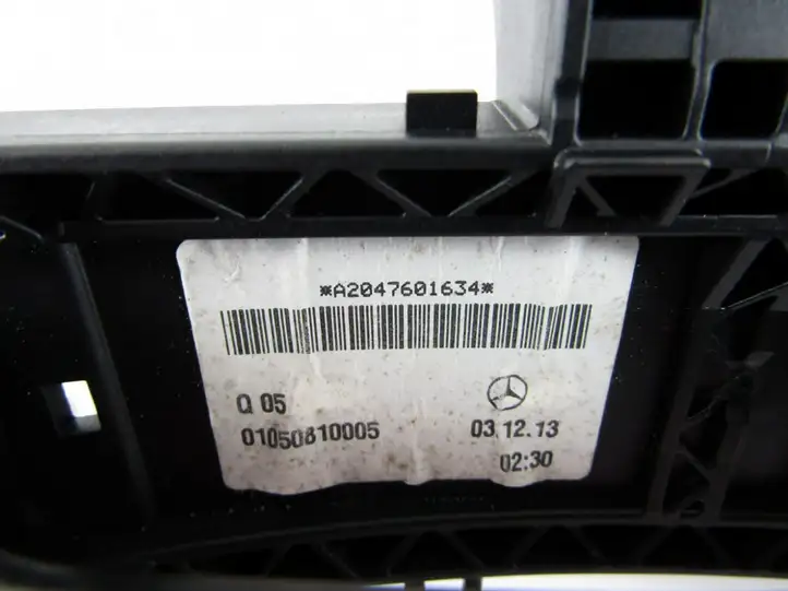 Mercedes-Benz C W204 (2007 - 2014) Наружная ручка задней двери — фото 4