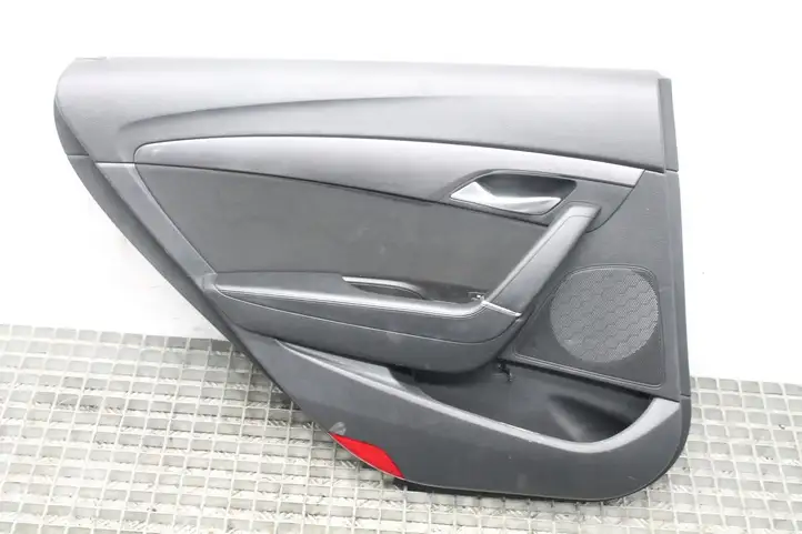 Hyundai i40 (2011 - ) 833303Z000 Обшивка задней двери — фото 1