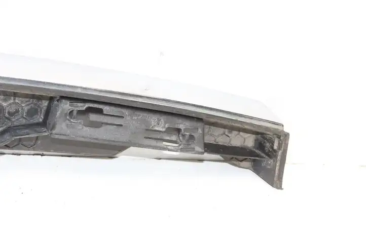 BMW 7 F01 (2008 - 2016) 9259354 Кнопка закрытия багажника — фото 3