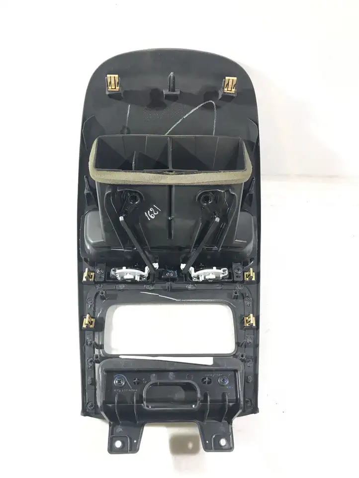 Dodge Journey (2011 - ) 20155522660 Центральный воздушный дефлектор — фото 5
