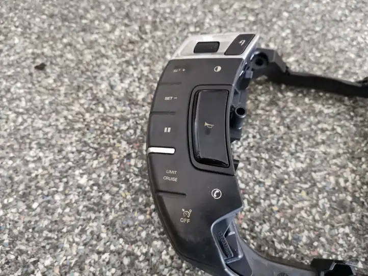 Citroen C5 (2008 - 2017) 96655335ZD Кнопки на рулевом колесе — фото 3