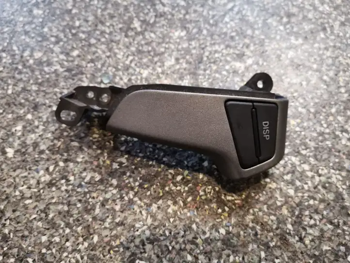 Toyota Avensis T250 (2006 - 2009) 75B596 Кнопки на рулевом колесе — фото 1