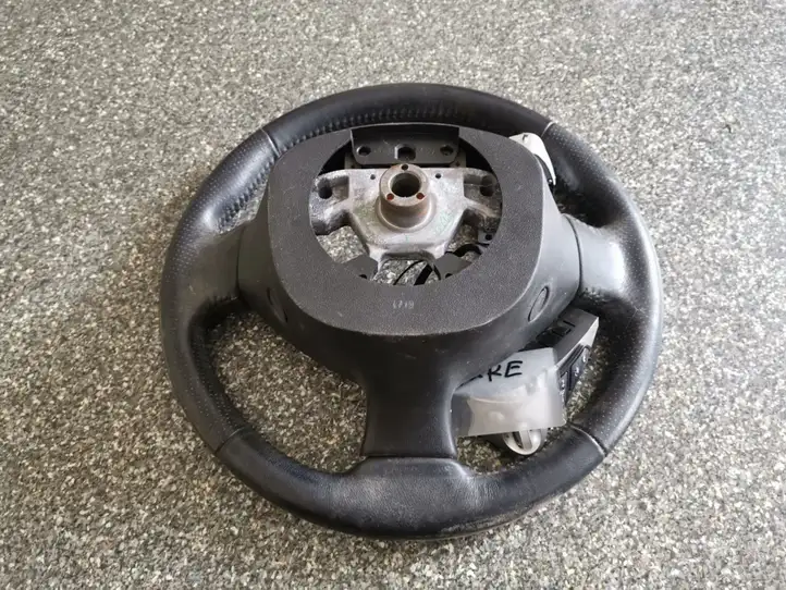 Nissan Juke I F15 (2010 - 2018) Руль — фото 3