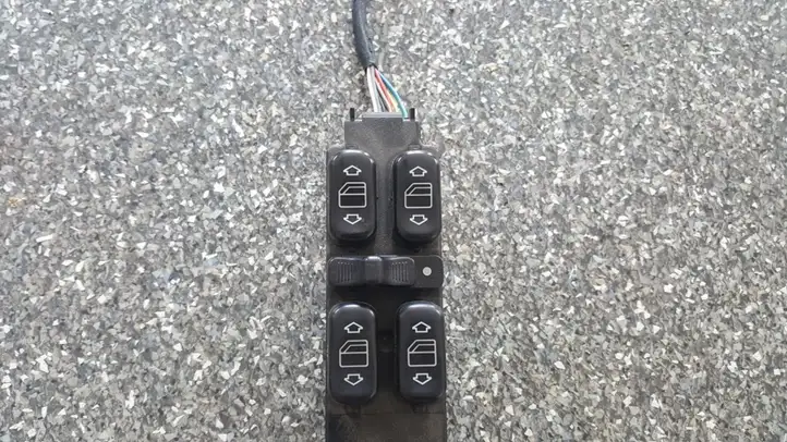 Mercedes-Benz S W220 (1998 - 2006) 2208201010 Блок кнопок стеклоподъемников — фото 1