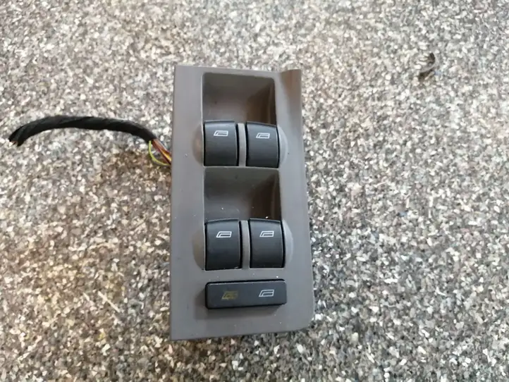 Audi A6 S6 C5 4B (1997 - 2001) 4B0959851 Блок кнопок стеклоподъемников — фото 1