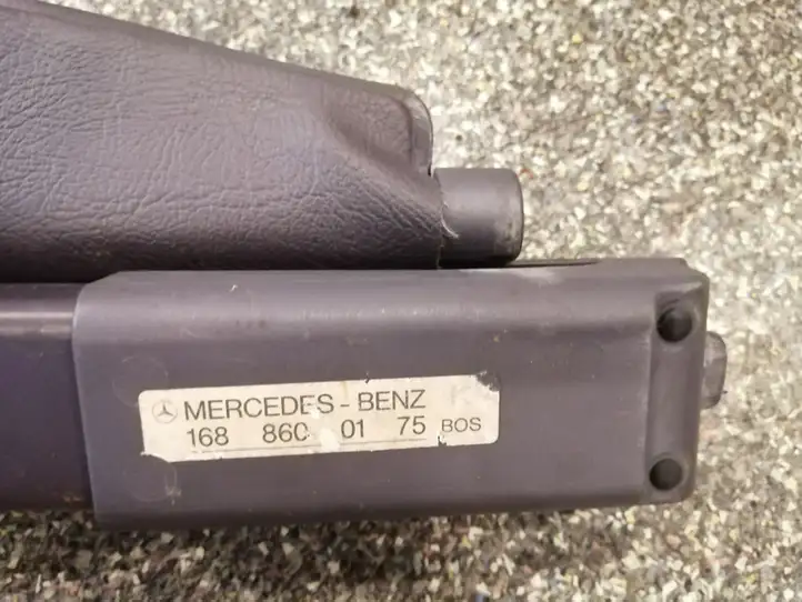 Mercedes-Benz A W168 (1997 - 2004) 1688600175 Шторка — фото 4