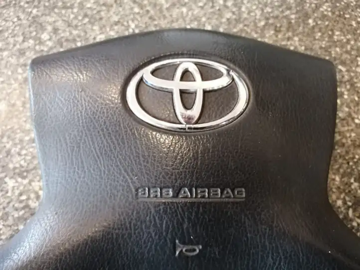 Toyota Avensis T250 (2006 - 2009) 4513005112 Подушка безопасности руля — фото 2