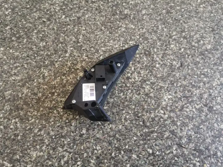 BMW 5 E60 E61 (2004 - 2010) 6935834 Кнопки на рулевом колесе — фото 2