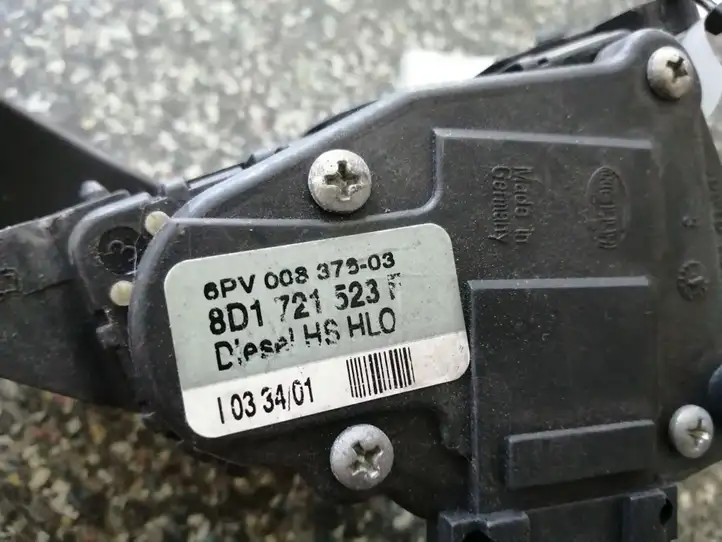 Volkswagen PASSAT B5.5 (2001 - 2005) 8D1721523F Педаль акселератора — фото 2