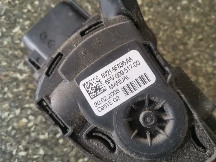 Mazda 2 (2007 - 2010) 8V219F836AA Педаль акселератора — фото 2