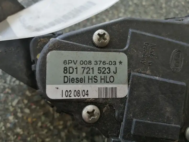 Volkswagen PASSAT B5.5 (2001 - 2005) 8D1721523J Педаль акселератора — фото 2