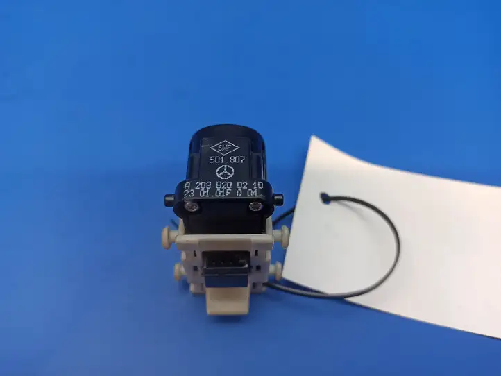 Mercedes-Benz C W203 (2000 - 2007)  A2038200210 Кнопка стеклоподъемников