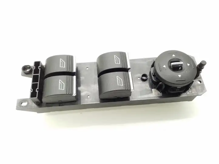Ford C-MAX II (2010 - 2015) AM5T14A132CA Кнопка стеклоподъемников — фото 1