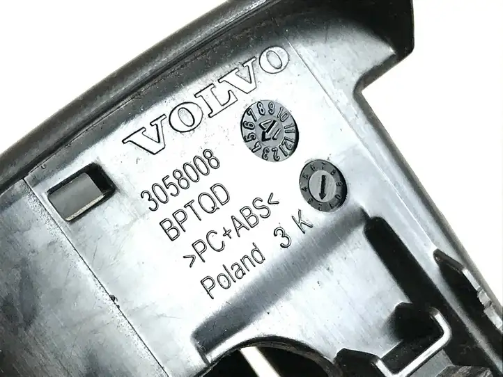 Volvo S90, V90 (2016 - 2020) 3058008 Заглушка ISOFIX — фото 5