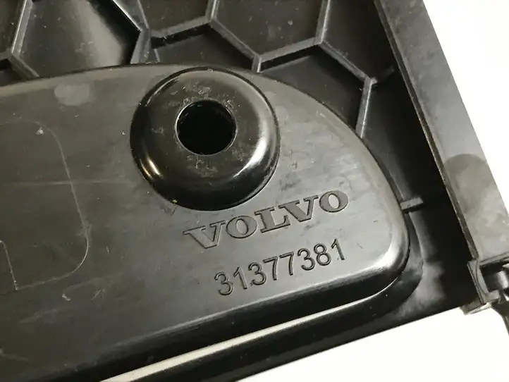 Volvo S90, V90 (2016 - 2020) 31369149 Передняя пепельница — фото 5
