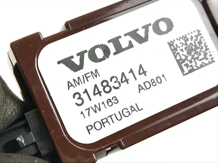 Volvo S90, V90 (2016 - 2020) 31483414 Радиоантенна — фото 3