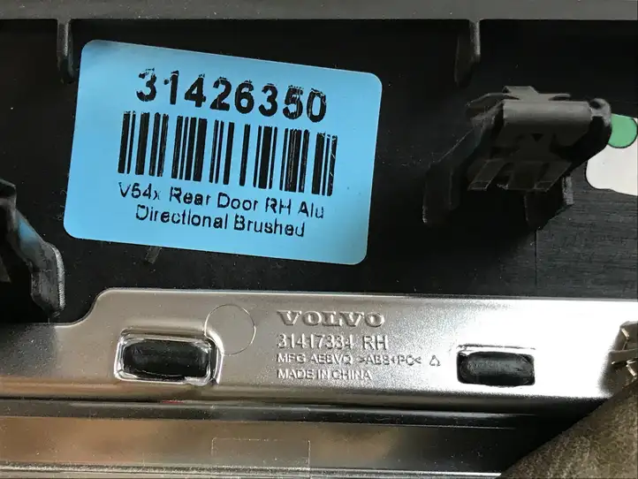 Volvo S90, V90 (2016 - 2020) 31426350 Обшивка задней двери — фото 8