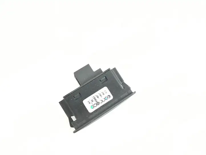 Audi A7 S7 4G (2010 - 2014) 4G0959831A Кнопка открытия задней двери — фото 2