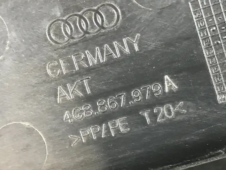 Audi A7 S7 4G (2010 - 2014) 4G8867979A Обшивка багажника — фото 4
