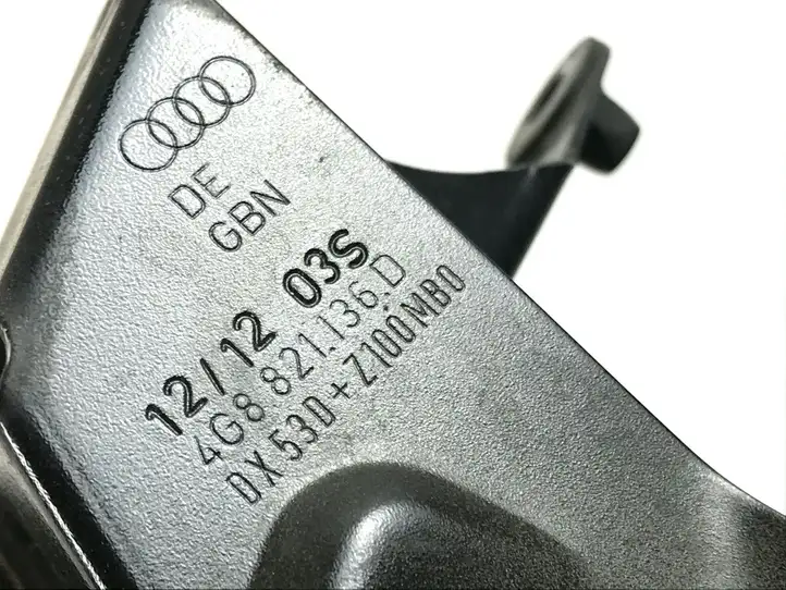 Audi A7 S7 4G (2010 - 2014) 4G8821136D Крепление крыла — фото 4