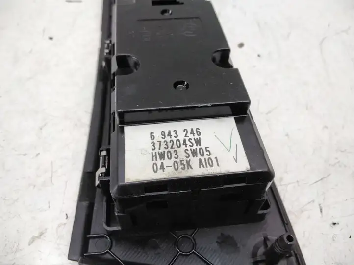 BMW 5 E60 E61 (2004 - 2010) 6943246 Кнопка стеклоподъемников — фото 3