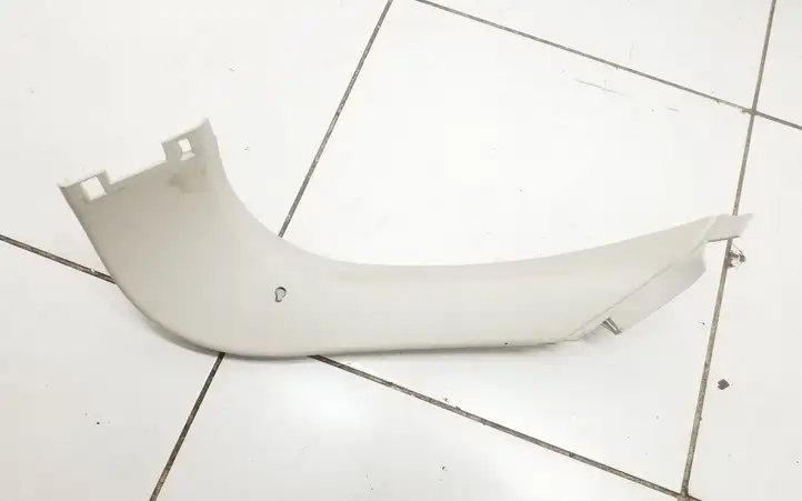 Ford Focus (2011 - 2015) BM51A46404A Комплект обшивки крышки багажника — фото 11