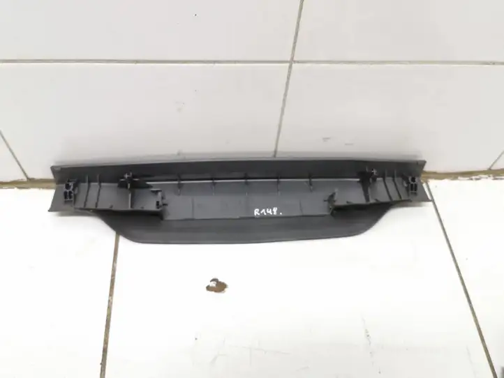 Ford Focus (2008 - 2011) 4M51N40411A Основной отделочный щит — фото 9