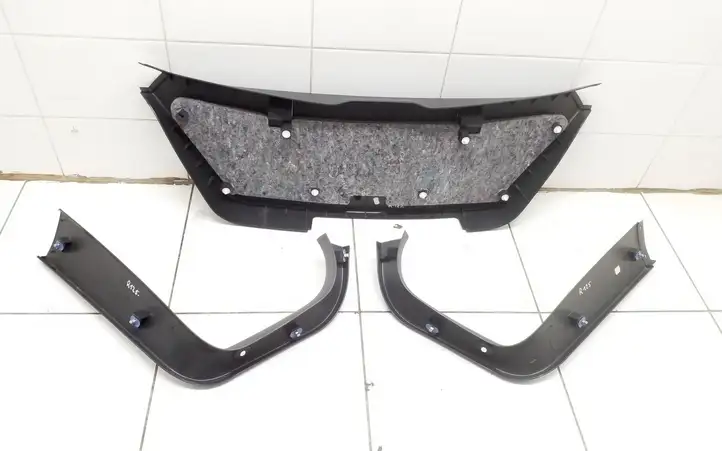 Opel Astra H (2004 - 2009) 13201330 Комплект обшивки крышки багажника — фото 3