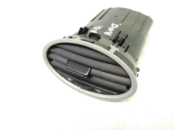 Ford Focus (2005 - 2008) 6N41A014L21CA39PA Боковой воздушный дефлектор — фото 1