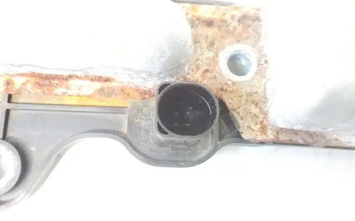 Volkswagen Touran I (2003 - 2010) 1T0827574L Подсветка номера — фото 3