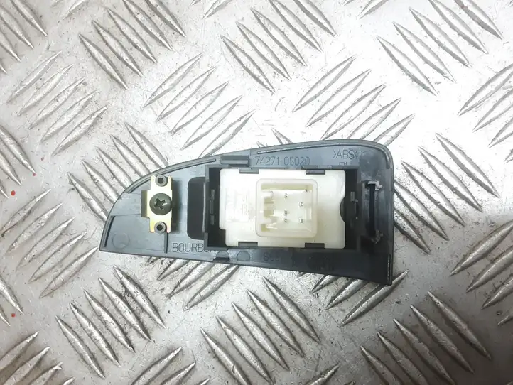 Toyota Avensis T250 (2003 - 2006) 7427105020 Блок кнопок стеклоподъемников — фото 3
