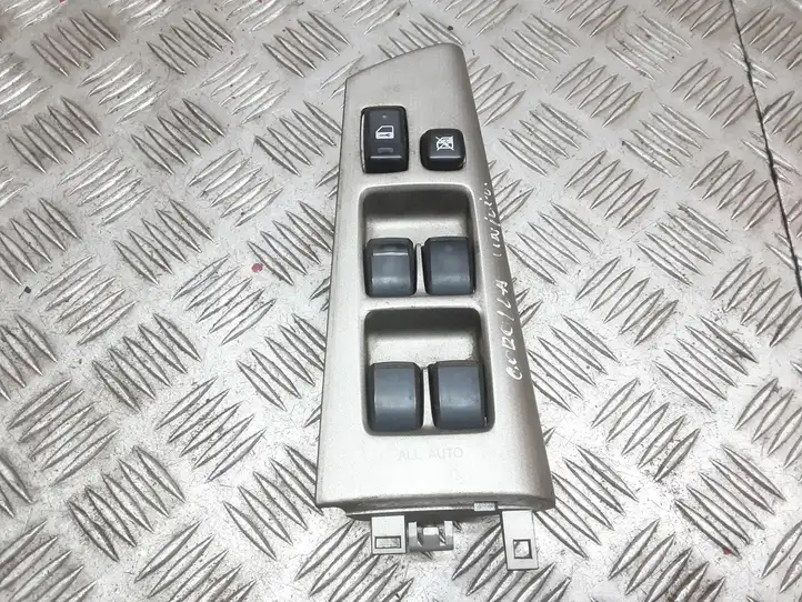 Toyota Corolla E120 E130 (2004 - 2007) 8404012030 Кнопка стеклоподъемников — фото 1