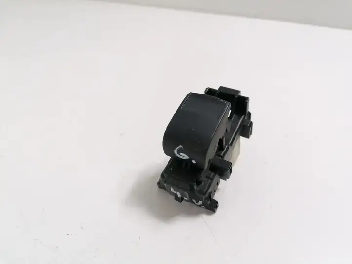 Toyota RAV 4 (XA30) (2006 - 2016) 8292F76 Блок кнопок стеклоподъемников — фото 1