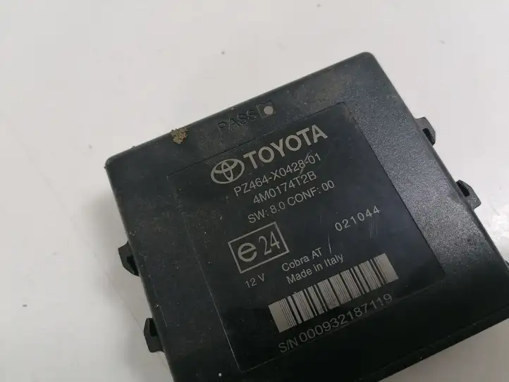 Toyota RAV 4 (XA30) (2006 - 2016) PZ464X0428A1 Прочие блоки управления — фото 2