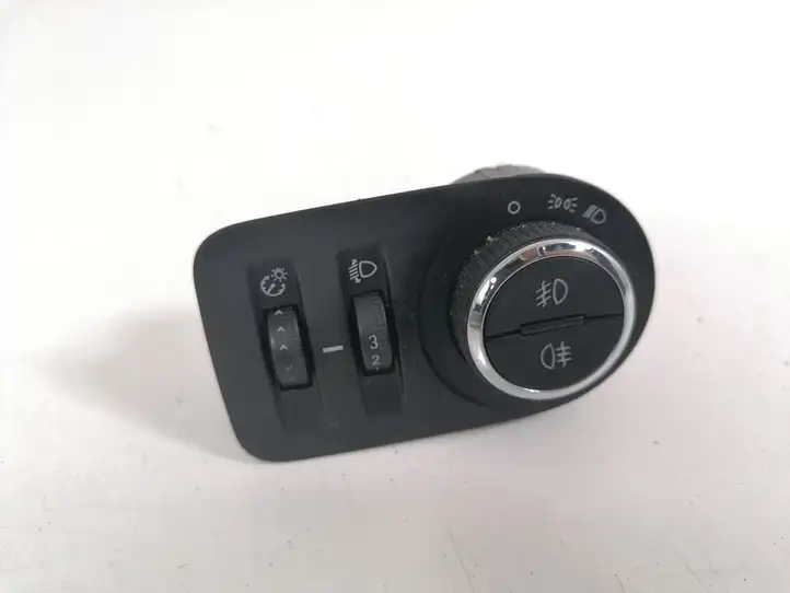 Opel Zafira B (2008 - 2014) 13294819 Включатель фонарей — фото 1