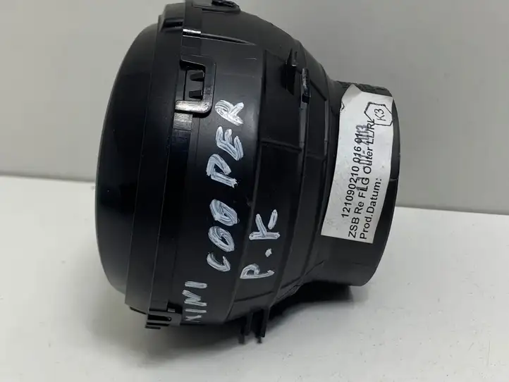 Mini Cooper Countryman R60 (2010 - 2016) 14482110 Боковой воздушный дефлектор — фото 3