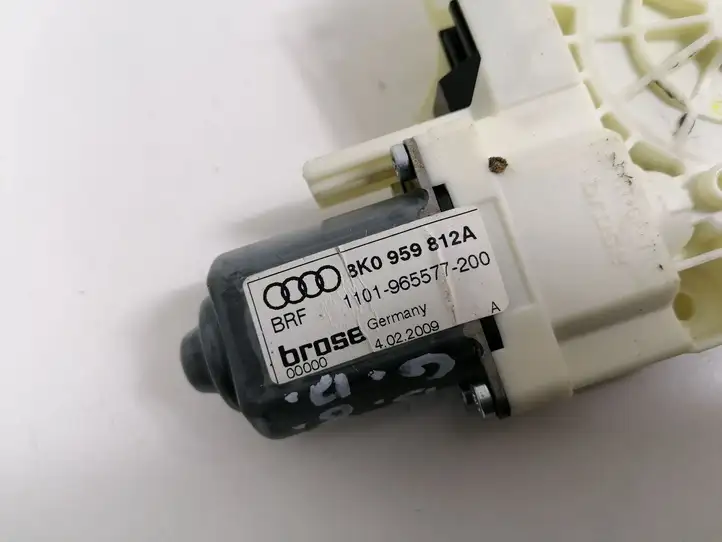 Audi A4 S4 B8 8K (2007 - 2011) 8K0959812A Стеклоподъемник задней двери — фото 3