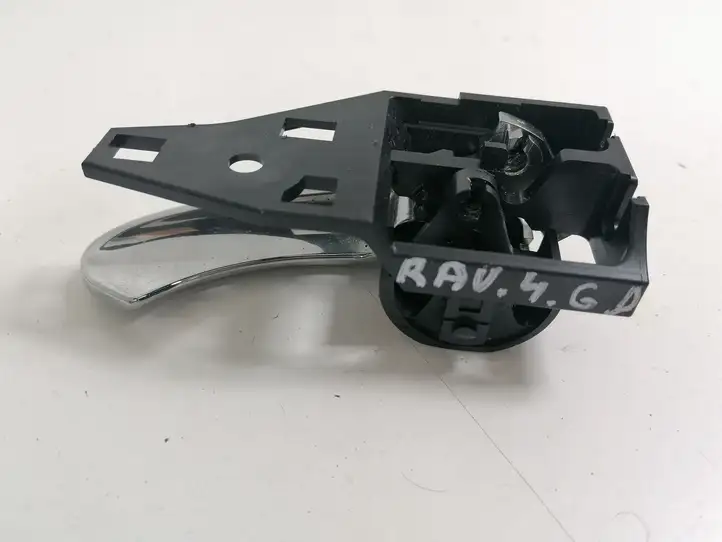 Toyota RAV 4 (XA30) (2006 - 2016) Внутренняя ручка задней двери — фото 2