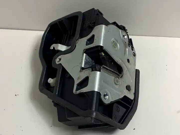 Mini Cooper Countryman R60 (2010 - 2016) 7318417 Замок задней двери — фото 2