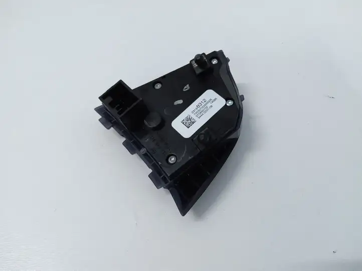 Cadillac ATS (2012 - 2019) 23168312 Кнопки на рулевом колесе — фото 3