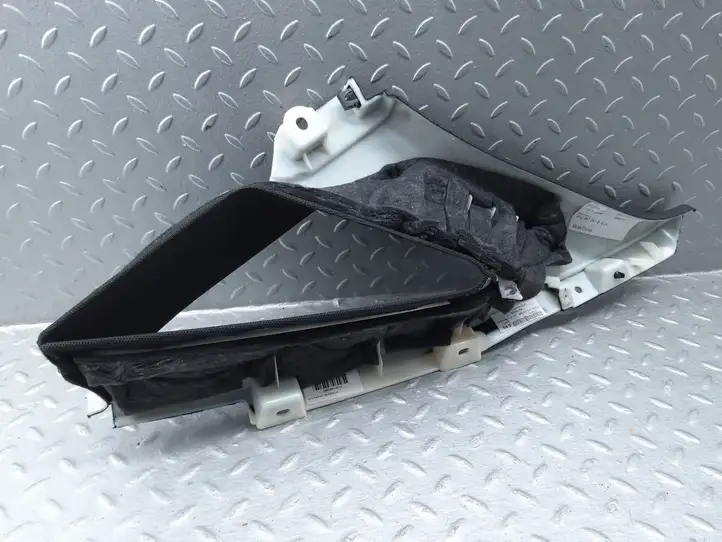 Audi A8 S8 D4 4H (2010 - 2014) 4H0867241B Верхняя обшивка стойки D — фото 3