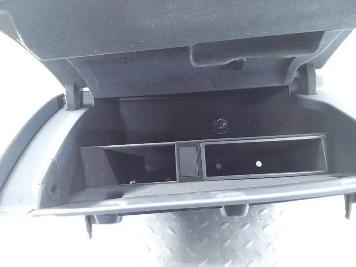 Audi A8 S8 D4 4H (2010 - 2014) 4H1857096 Вещевой ящик — фото 3