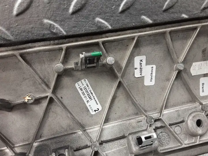 Audi A8 S8 D4 4H (2010 - 2014) 4H1857212 Декоративная планка — фото 6