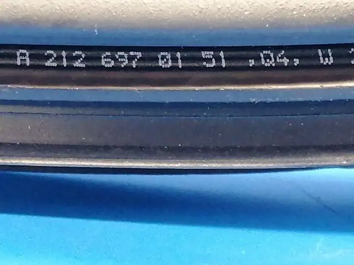 Mercedes-Benz E W212 (2009 - 2016) A2126970151 Уплотнитель кузова — фото 4