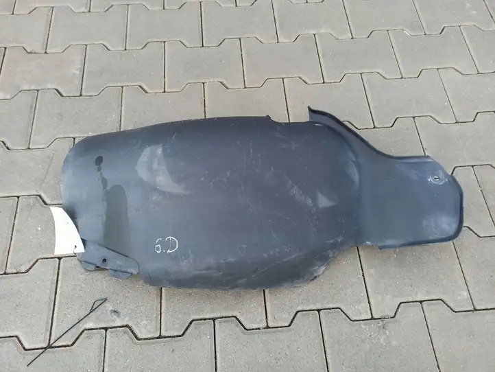 Cadillac CTS (2002 - 2007) Задний подкрылок — фото 5