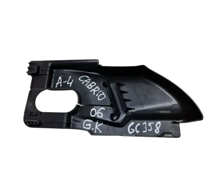 Audi A4 S4 B7 8E 8H (2004 - 2009) 8H0857827 Накладка ремня безопасности — фото 4