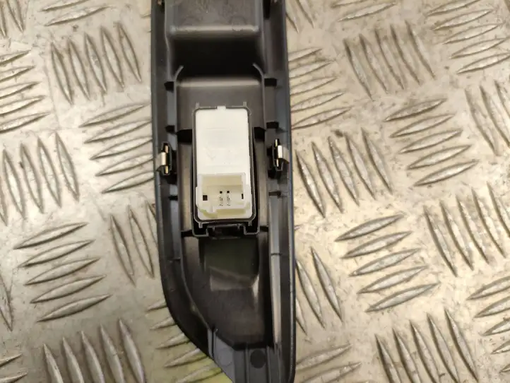 Citroen C4 (2016 - ) 9833109980 Кнопка стеклоподъемников — фото 2
